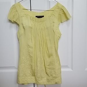 BCBGMaxAzria yellow flutter sleeve eyelet top XXS